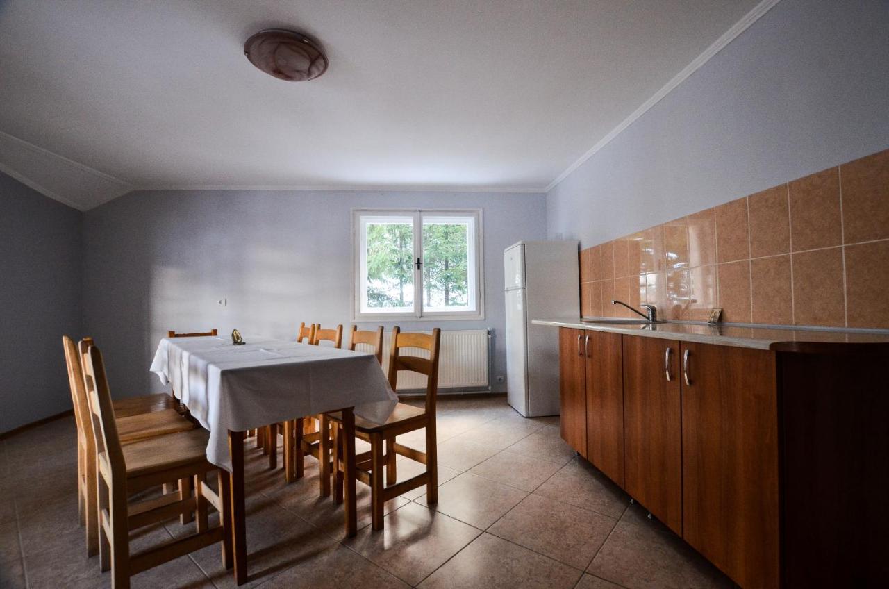Pensiunea Lu' Movila Durau Exteriör bild